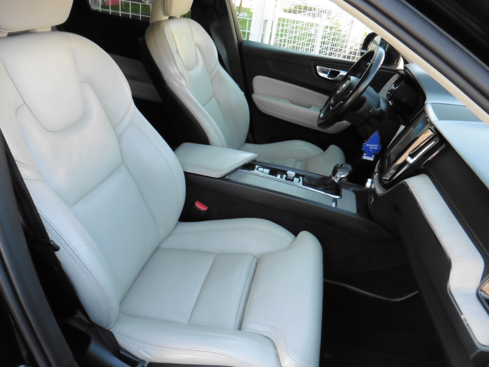 VOLVO XC60 T5 AWD Inscription Geartronic-image-20
