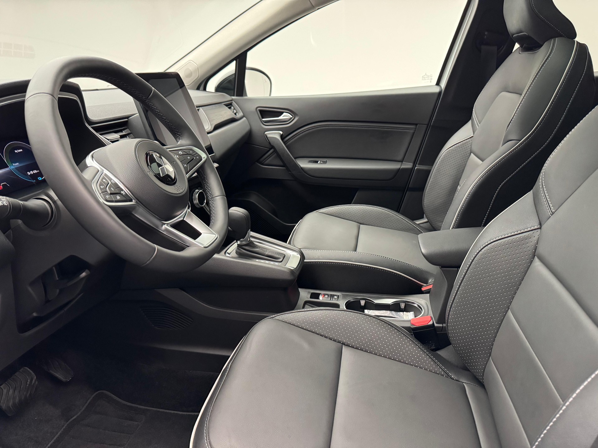 MITSUBISHI ASX 1.6 PHEV Saisho-image-2
