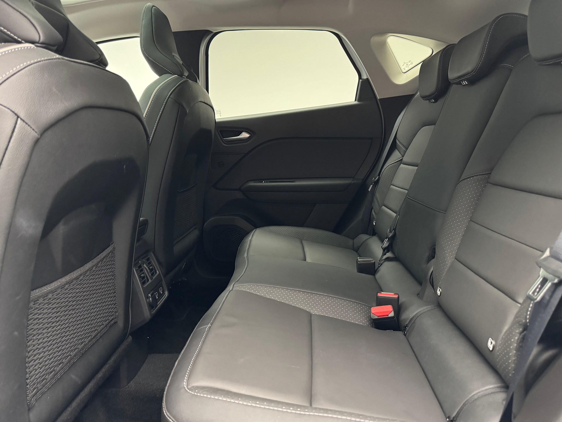 MITSUBISHI ASX 1.6 PHEV Saisho-image-8