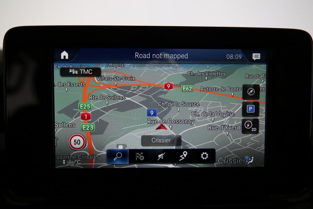 MERCEDES-BENZ V 250 d lang 4matic personnes à mobilité réduite (PMR)-image-6