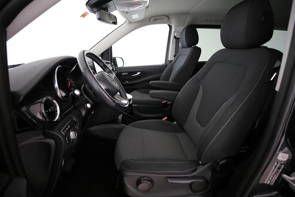 MERCEDES-BENZ V 250 d lang 4matic personnes à mobilité réduite (PMR)-showroom-element-3