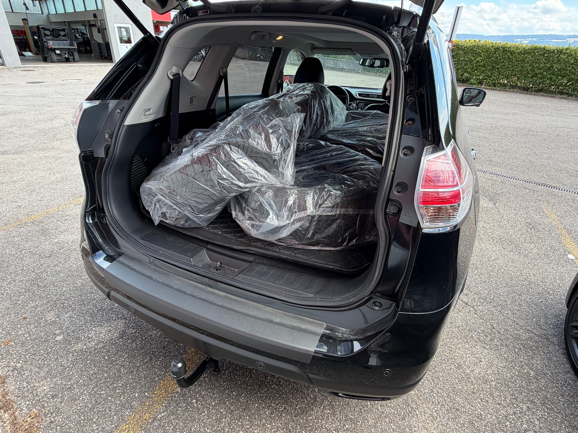 NISSAN X-Trail 2.0 dCi Swiss Ed. Xtronic CVT ALL-MODE 4x4-image-3