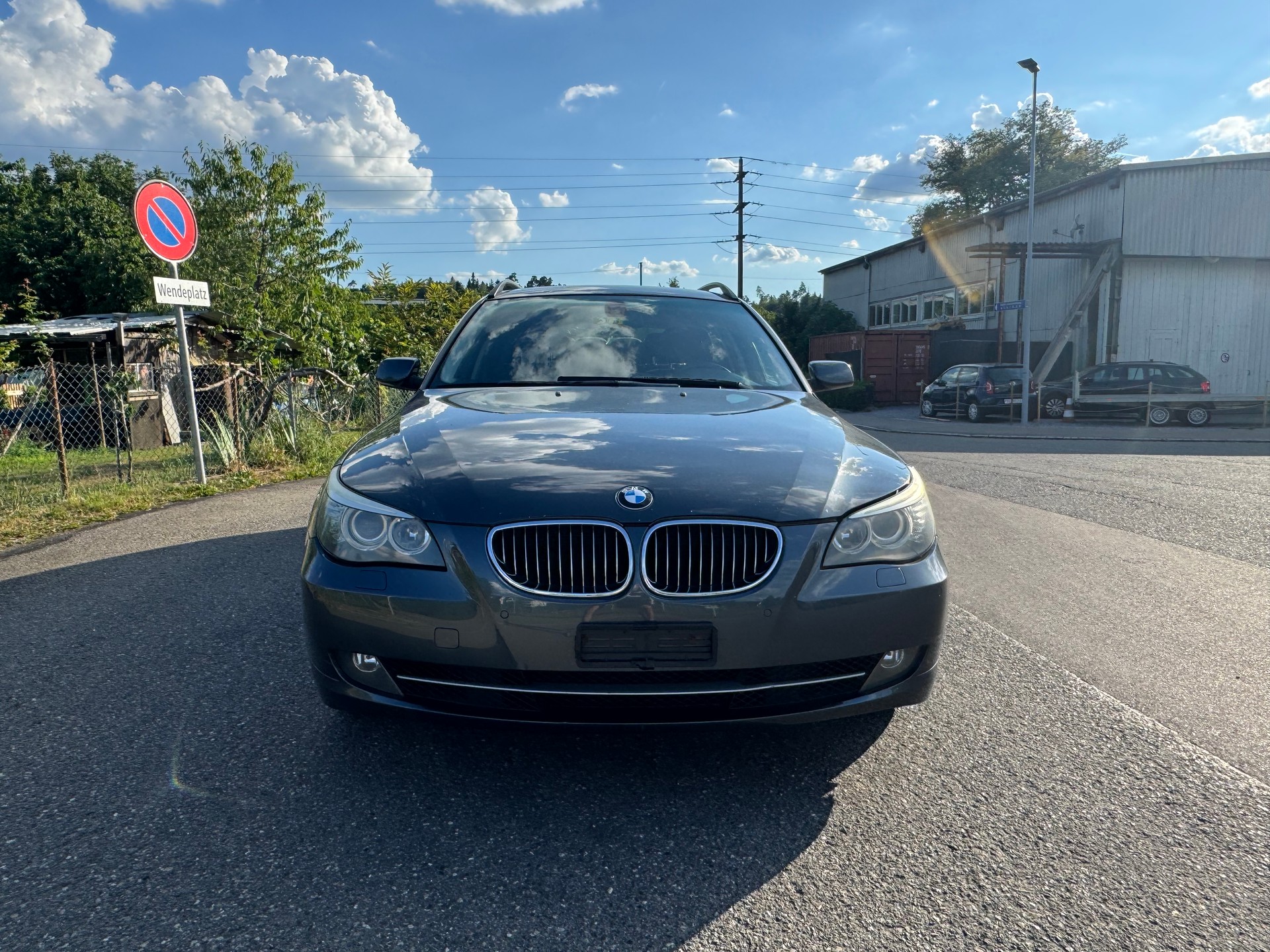 BMW 525xi Touring Steptronic-image-1
