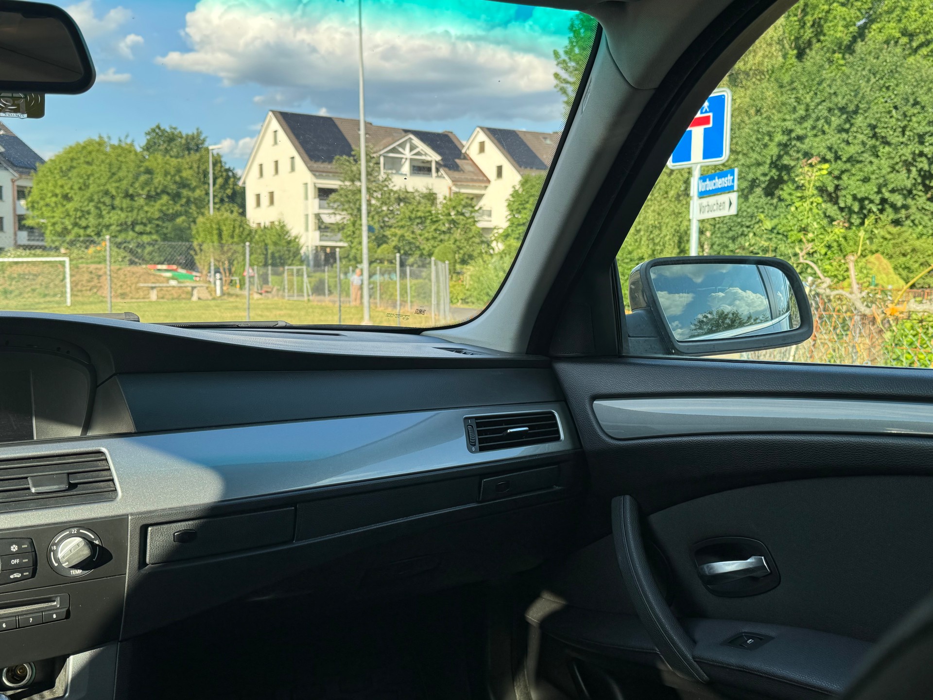 BMW 525xi Touring Steptronic-image-10