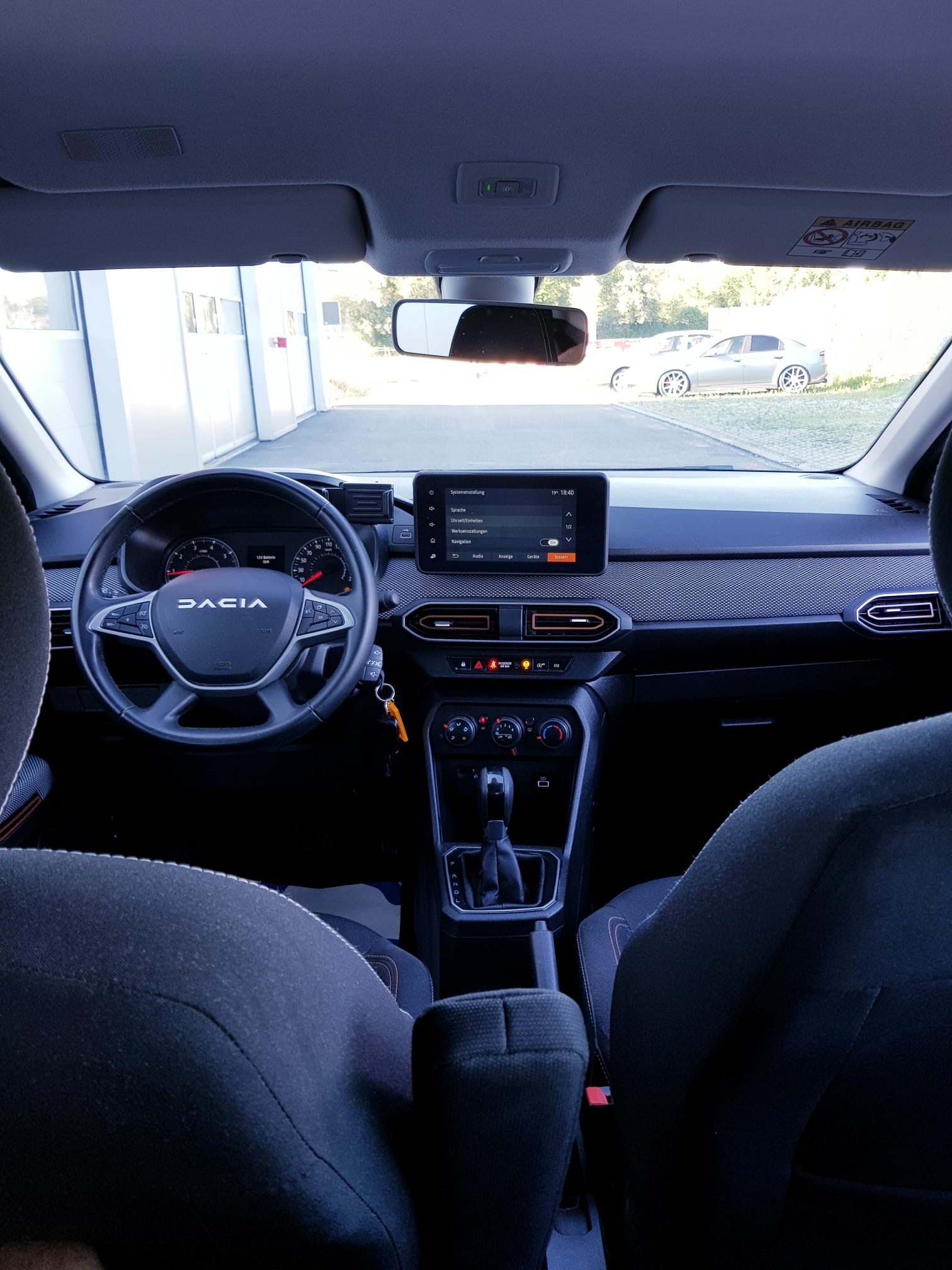 DACIA Sandero Stepway TCe 90 Expression CVT-image-12