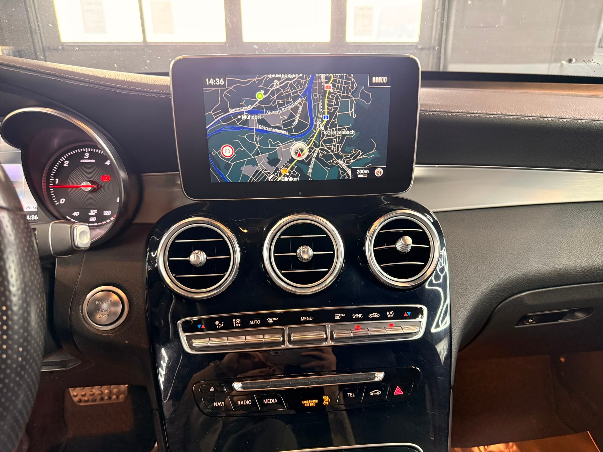 MERCEDES-BENZ GLC Coupé 250 d AMG Line 4Matic 9G-Tronic-image-16