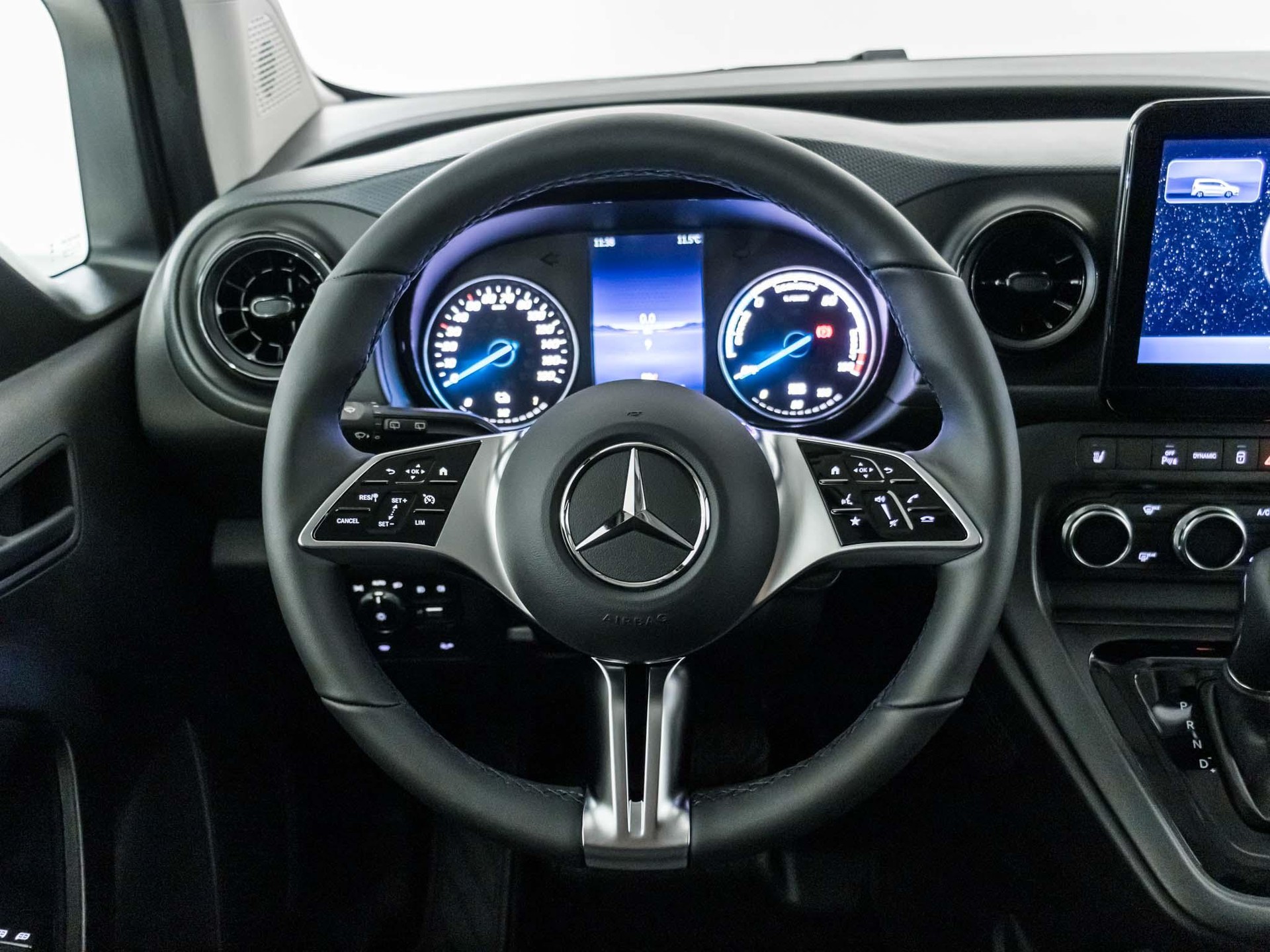 MERCEDES-BENZ eCitan Kasten BASE Standard-image-8