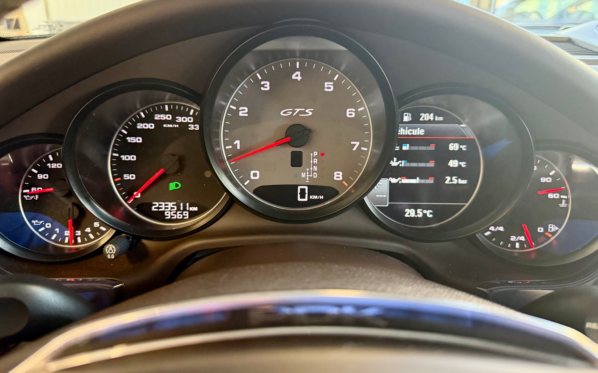 PORSCHE Panamera GTS 4.8 PDK-image-18