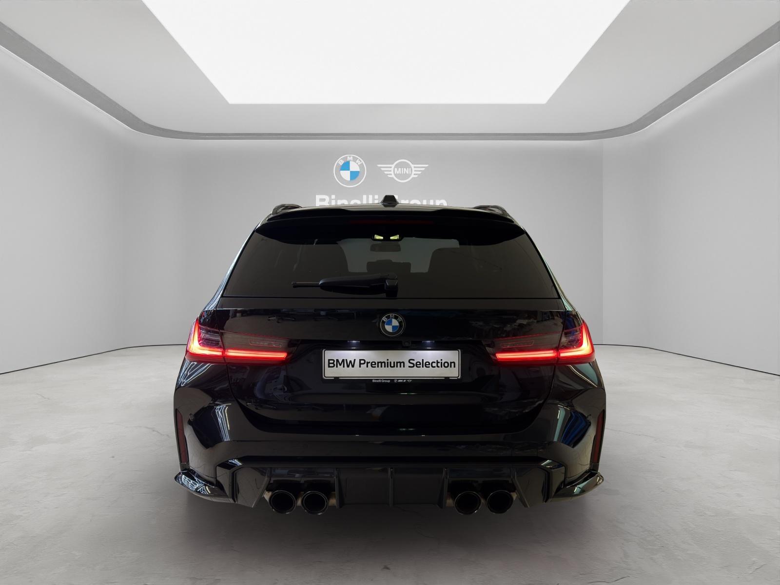 BMW M3 Competition xDrive Touring-image-3