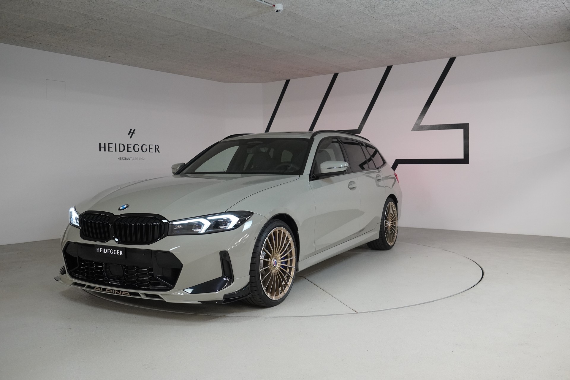 BMW-ALPINA B3 BiTurbo Touring 3.0 xDrive GT Switch-Tronic-image-0