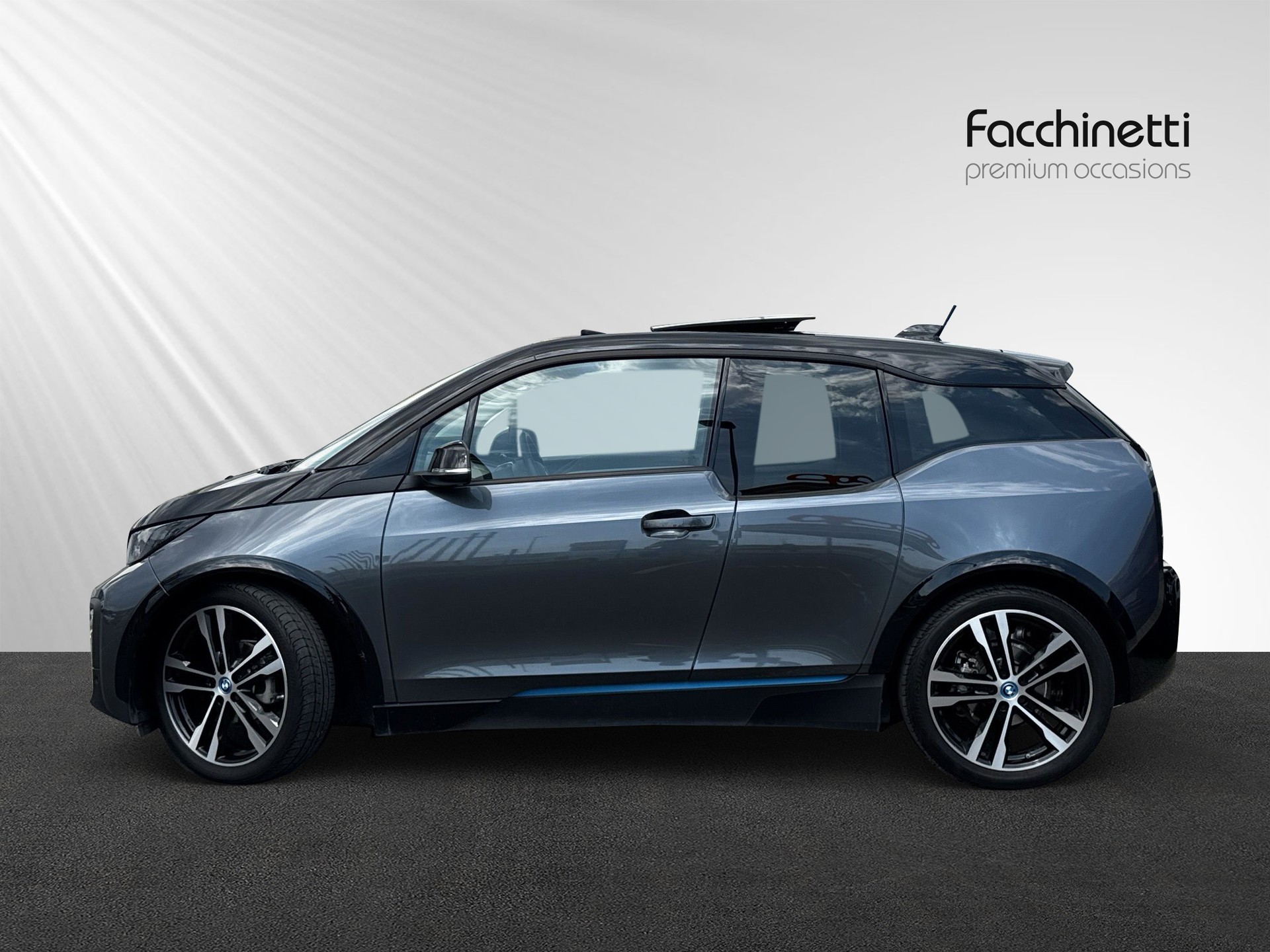 BMW i3 (120Ah)-image-1