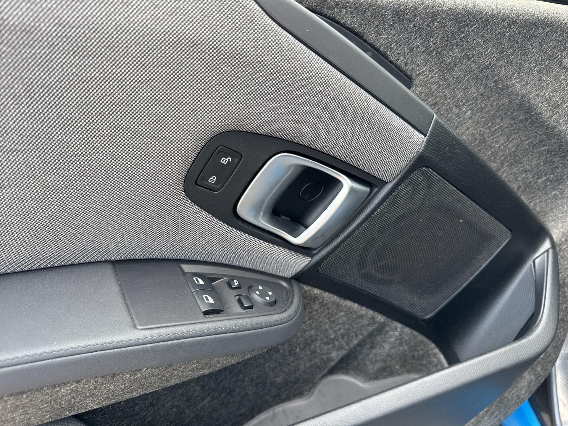 BMW i3 (120Ah)-image-16