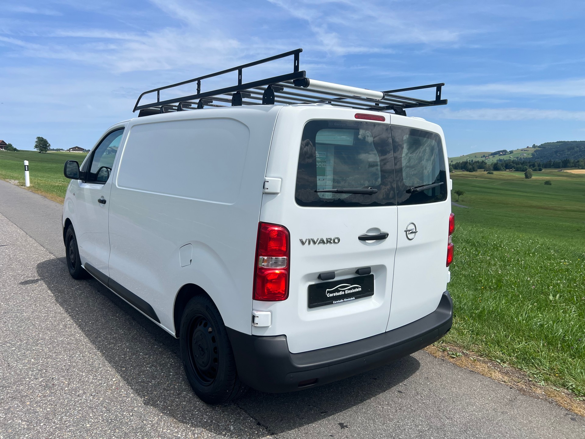 OPEL Opel Vivaro Cargo 1.5 CDTI Inkl. Innenausbau!-image-3