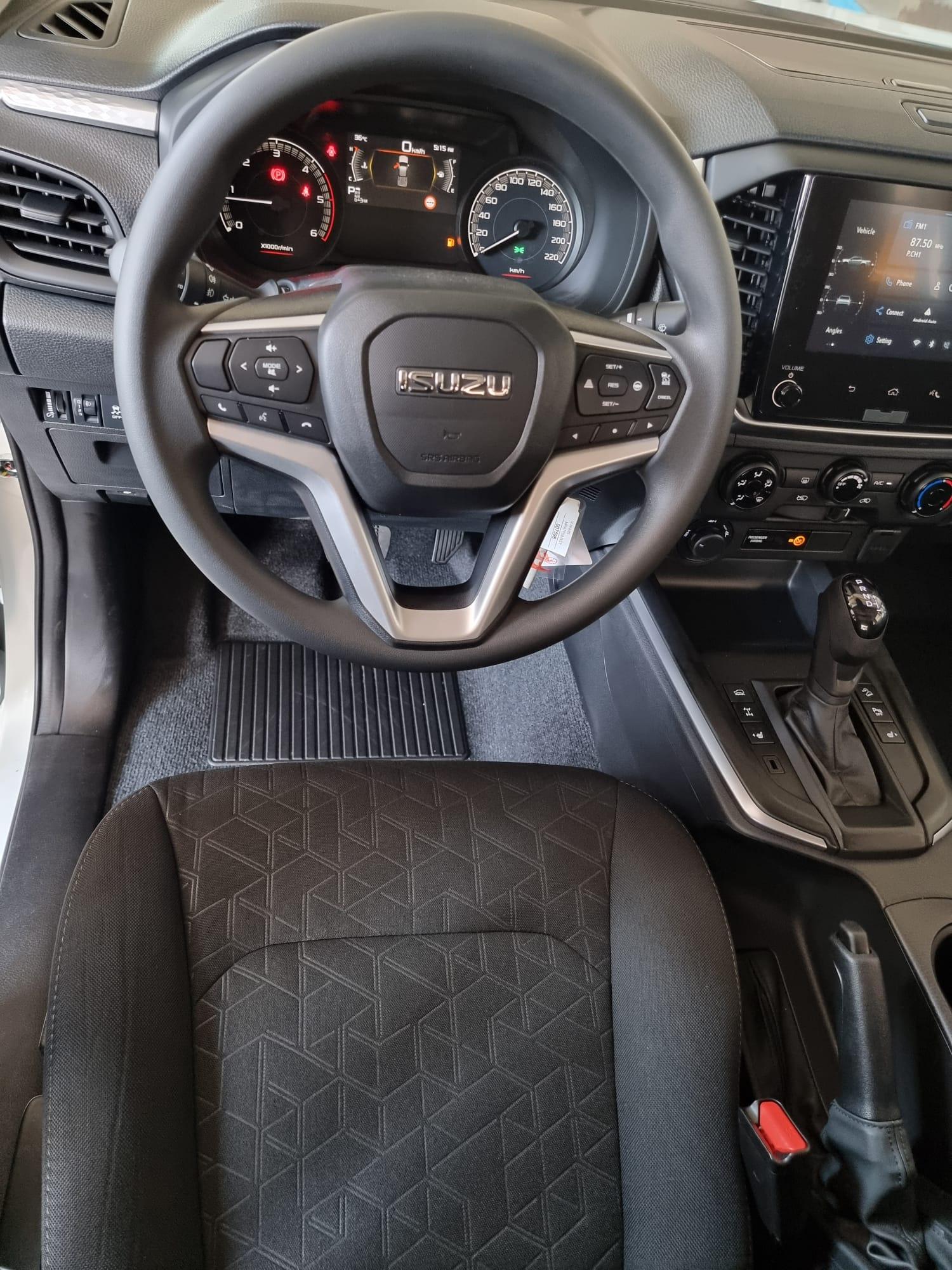 ISUZU D-Max Crew Pick-up 1.9 DDi N60 BB+ 4x4-image-5