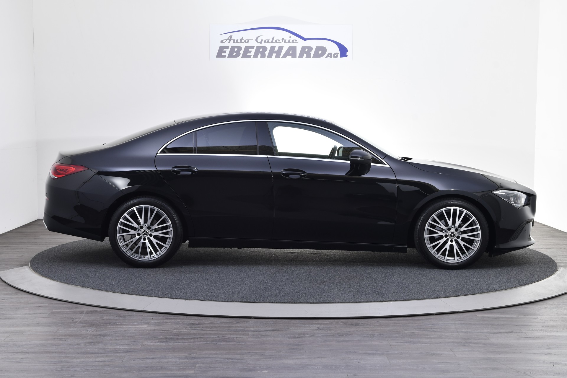 MERCEDES-BENZ CLA 180 7G-DCT-image-6