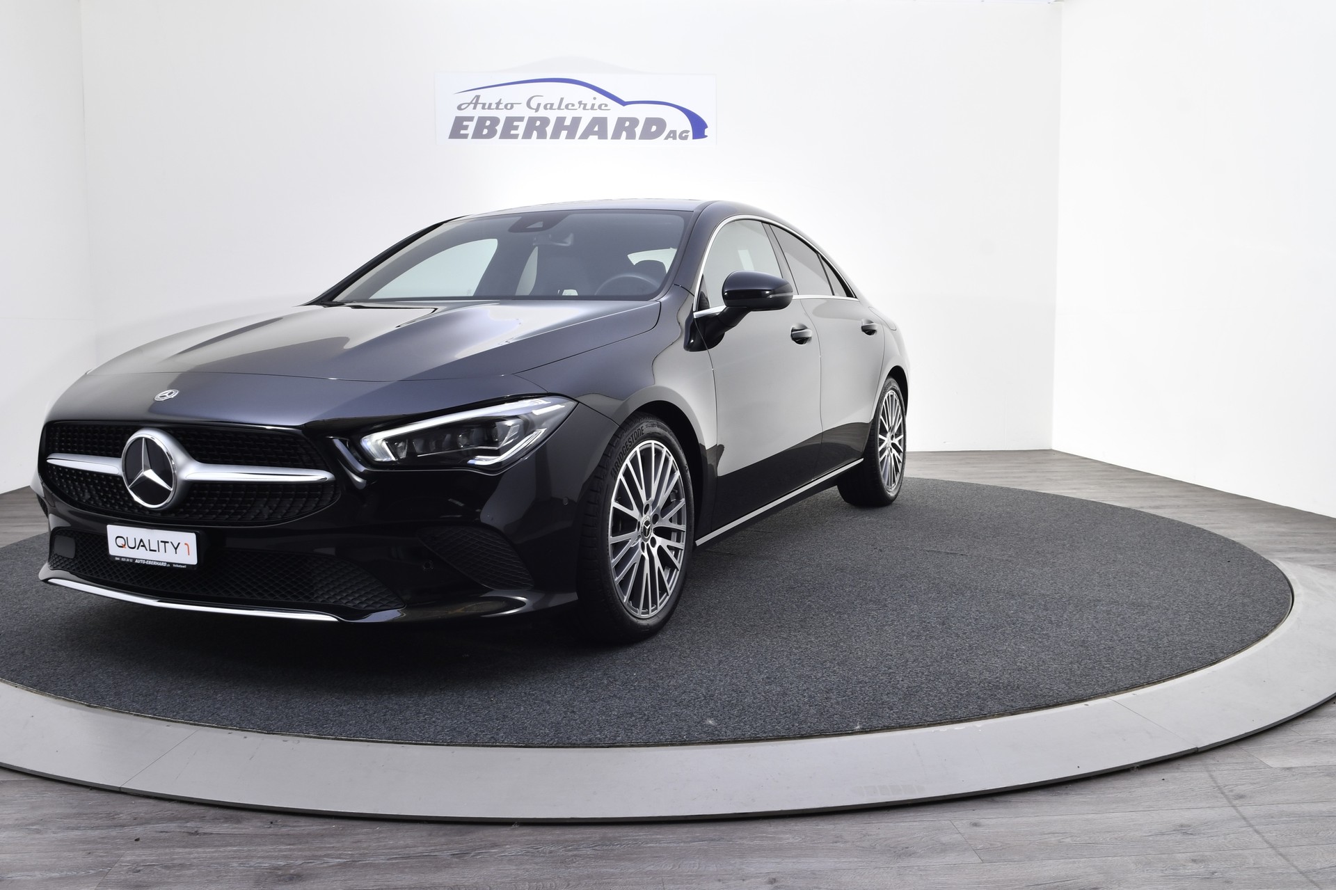 MERCEDES-BENZ CLA 180 7G-DCT-image-25