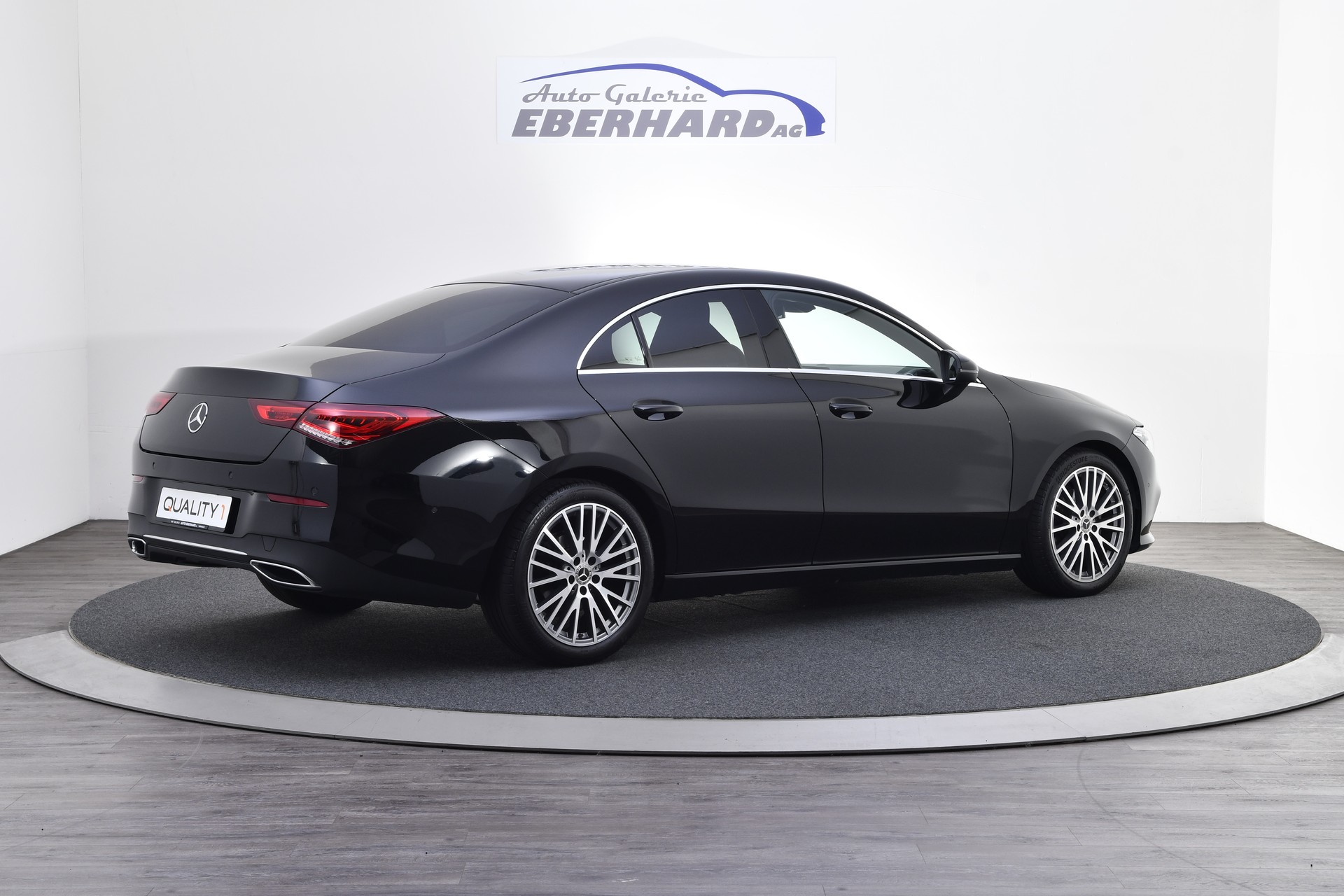 MERCEDES-BENZ CLA 180 7G-DCT-image-5