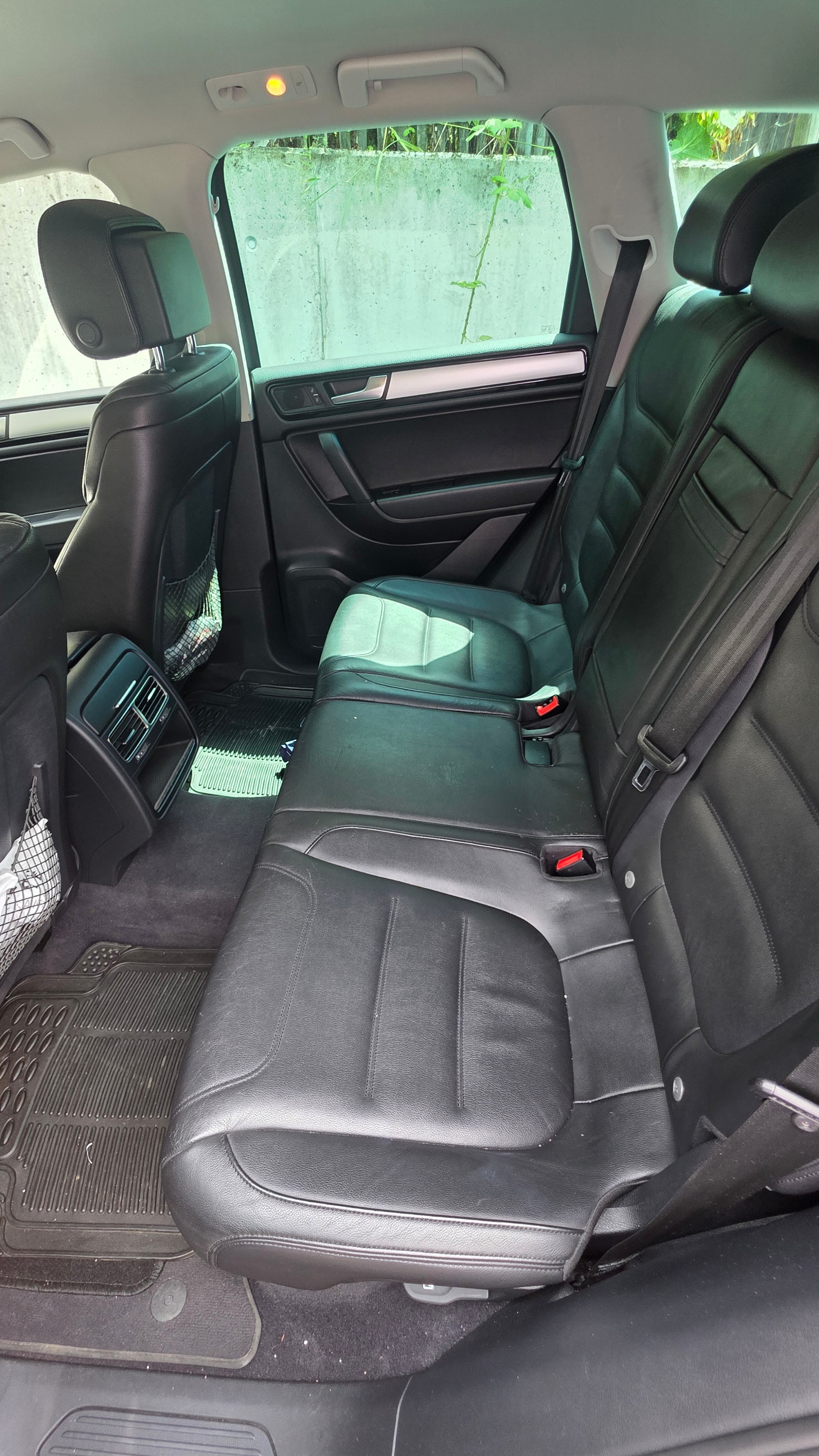 VW 3.0 V6 TDI 240 BlueMT-image-4