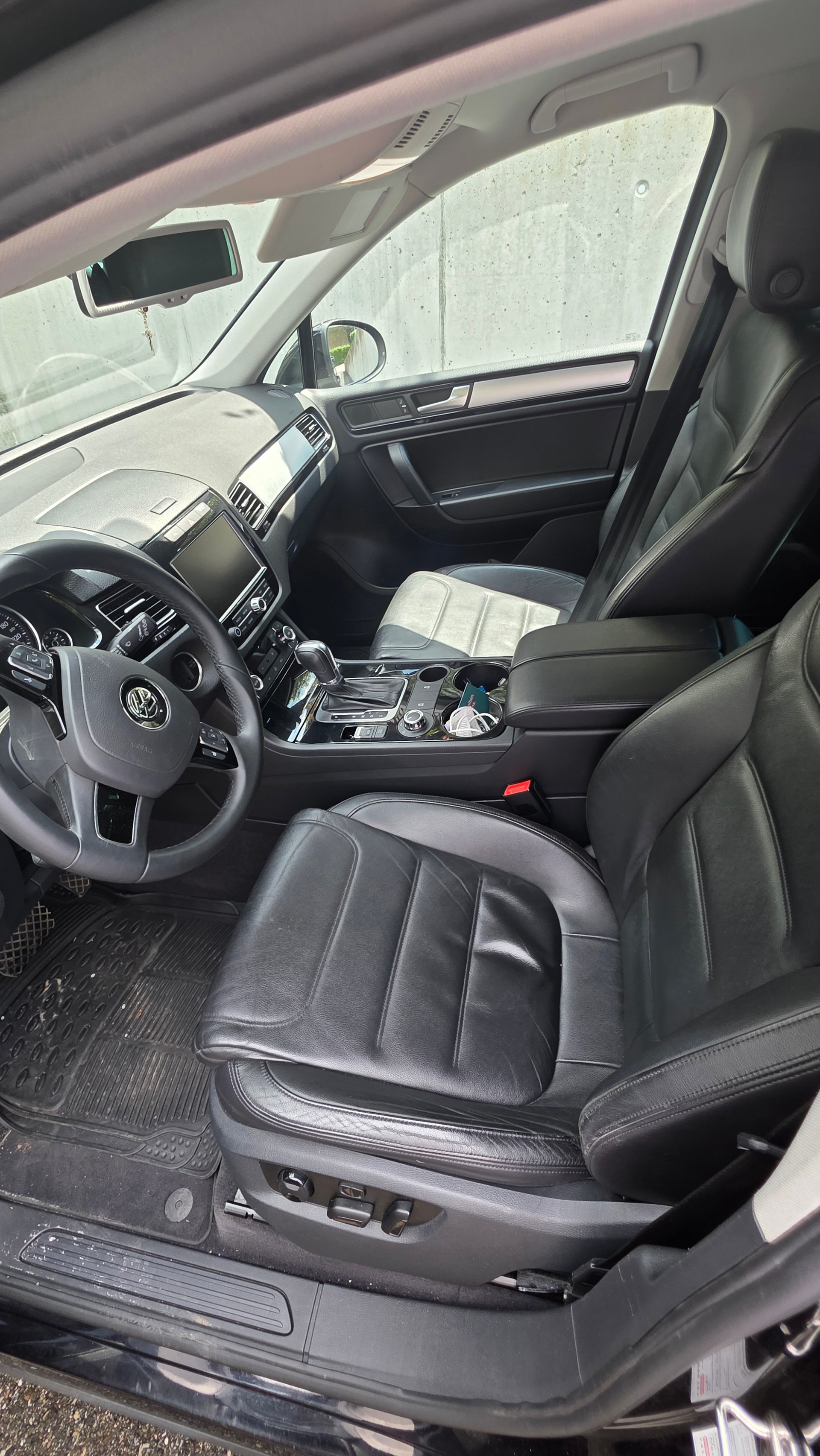 VW 3.0 V6 TDI 240 BlueMT-image-5
