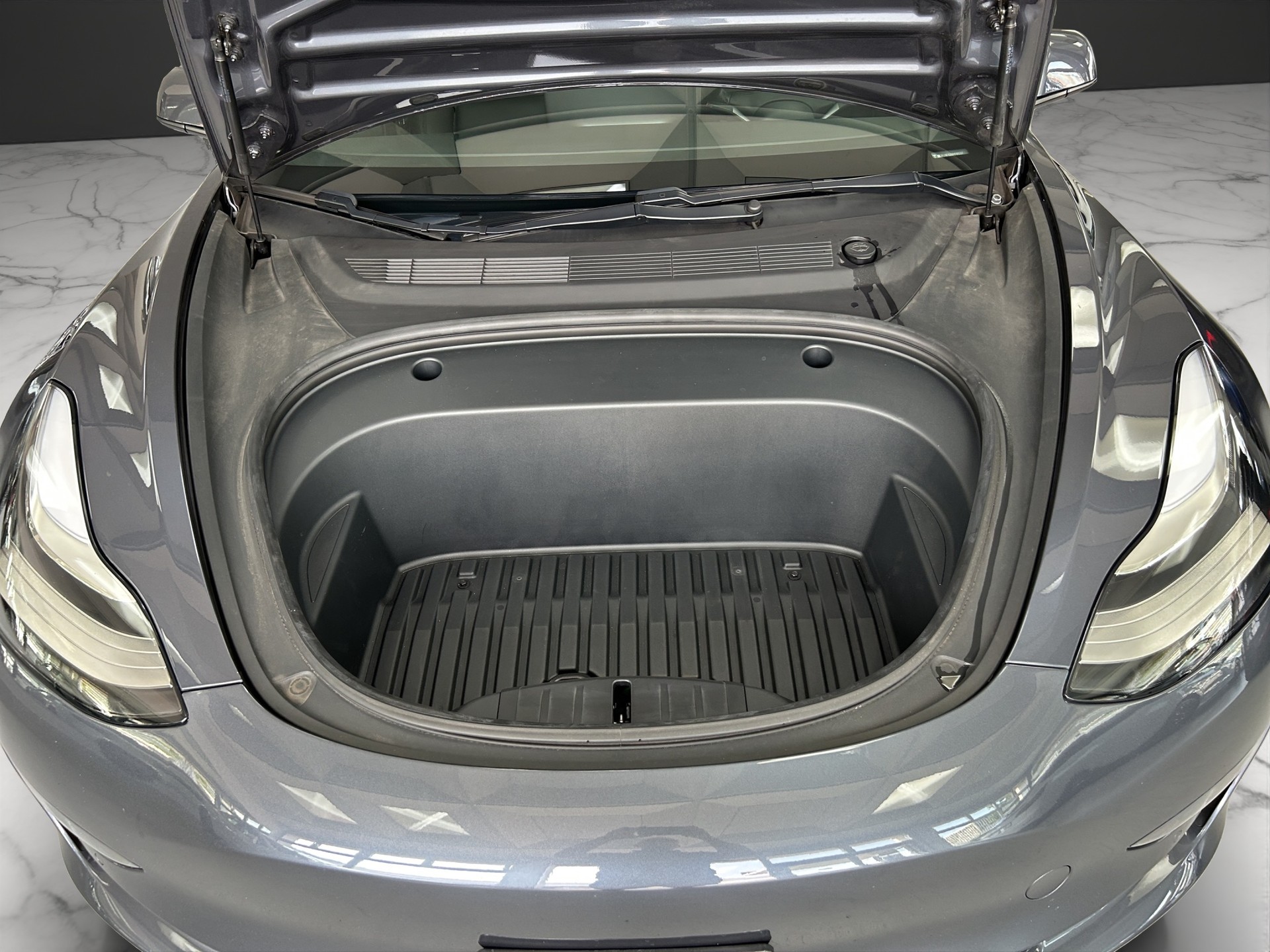 TESLA Model 3 Long Range Dual Motor AWD-image-13