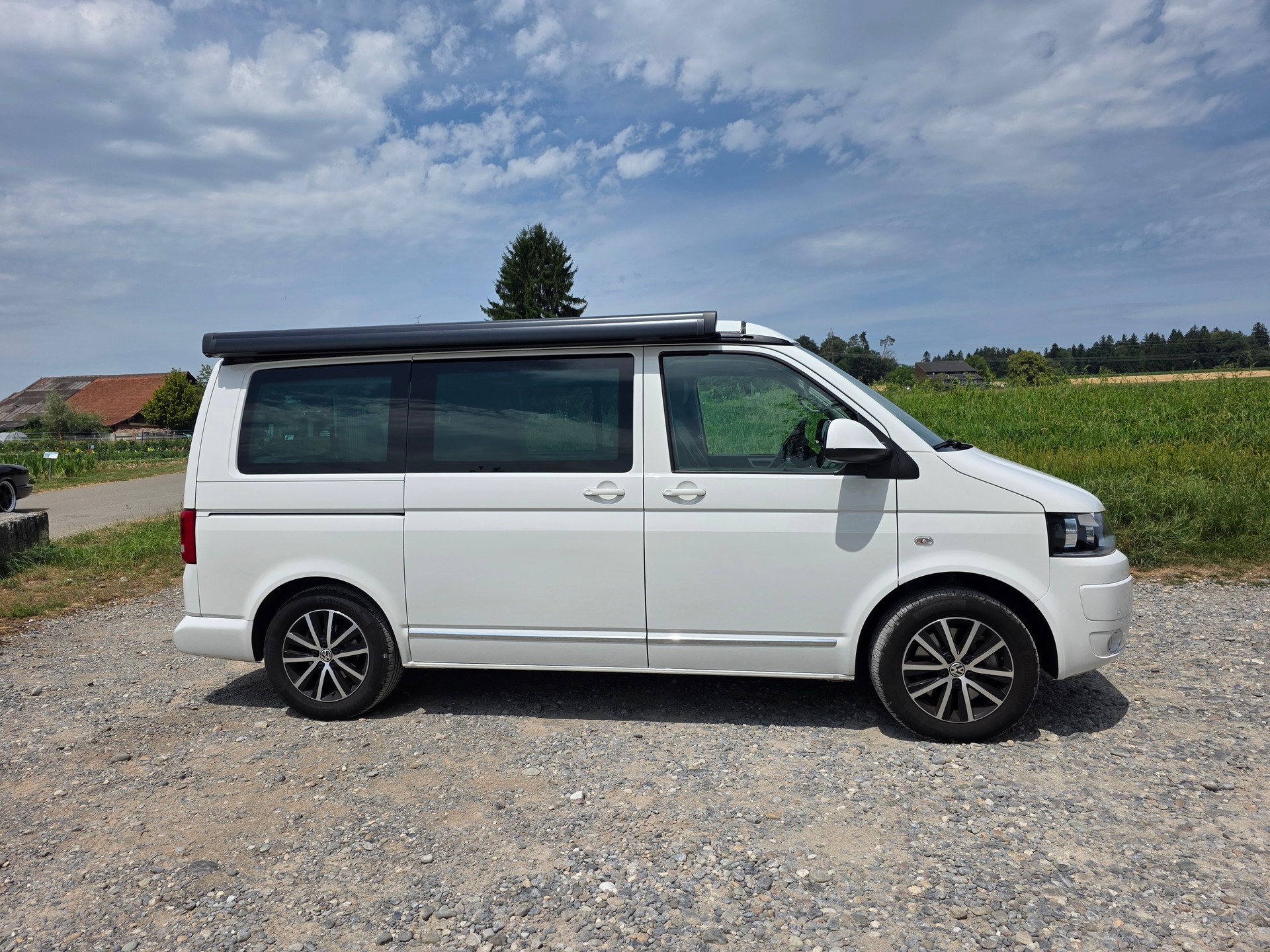 VW T5.2 California 2.0 Bi-TDI Comfortline Travel 4 Motion-image-1