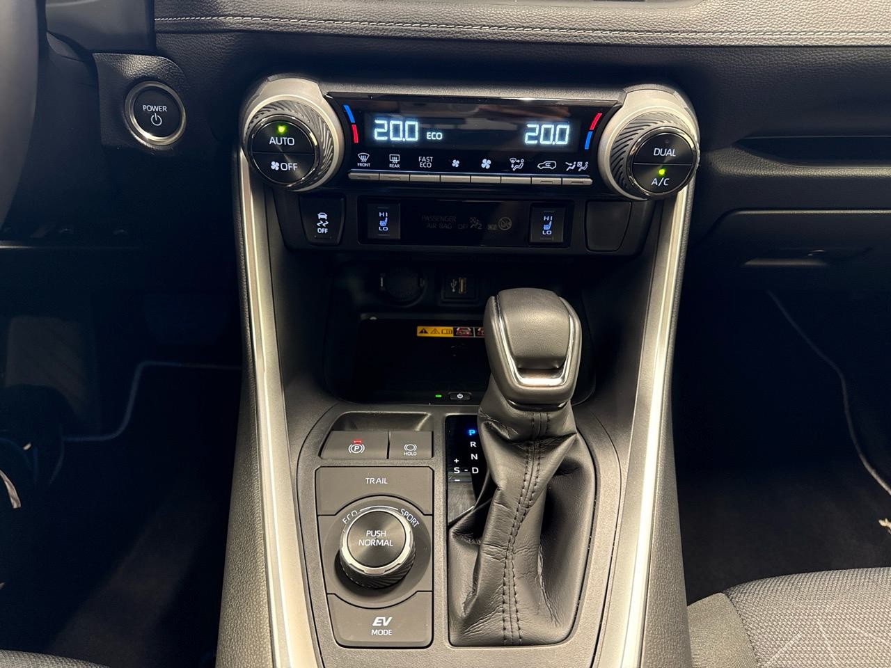 TOYOTA RAV-4 2.5 HSD Style e-CVT 4WD-image-12