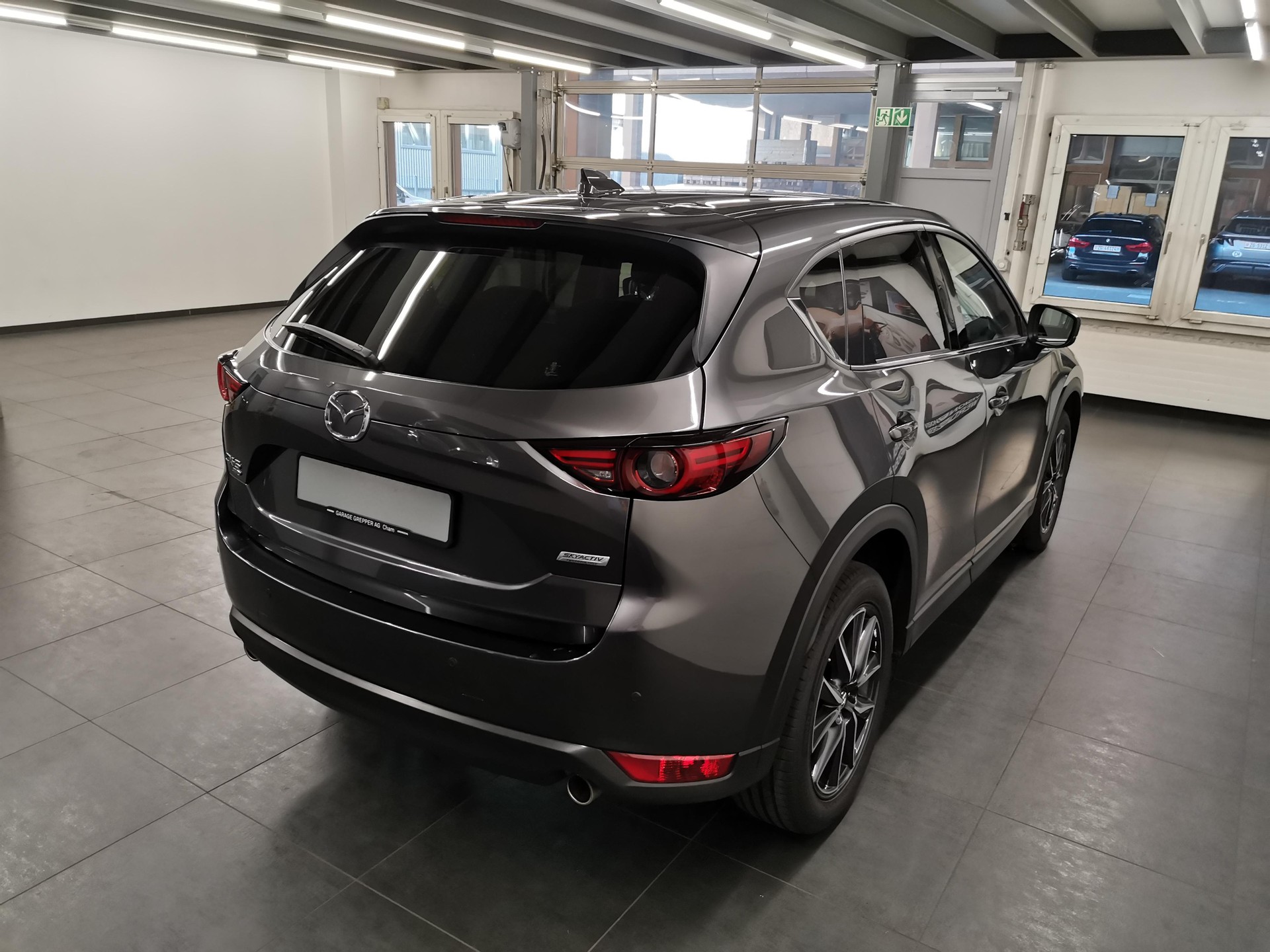 MAZDA CX-5 2.5 Revolution AWD-image-4