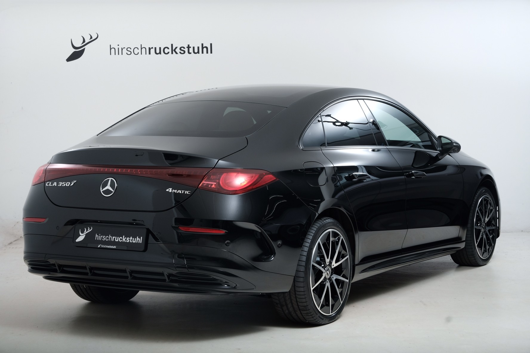 MERCEDES-BENZ CLA 350 4 Matic 85 kWh EQ-showroom-element-3