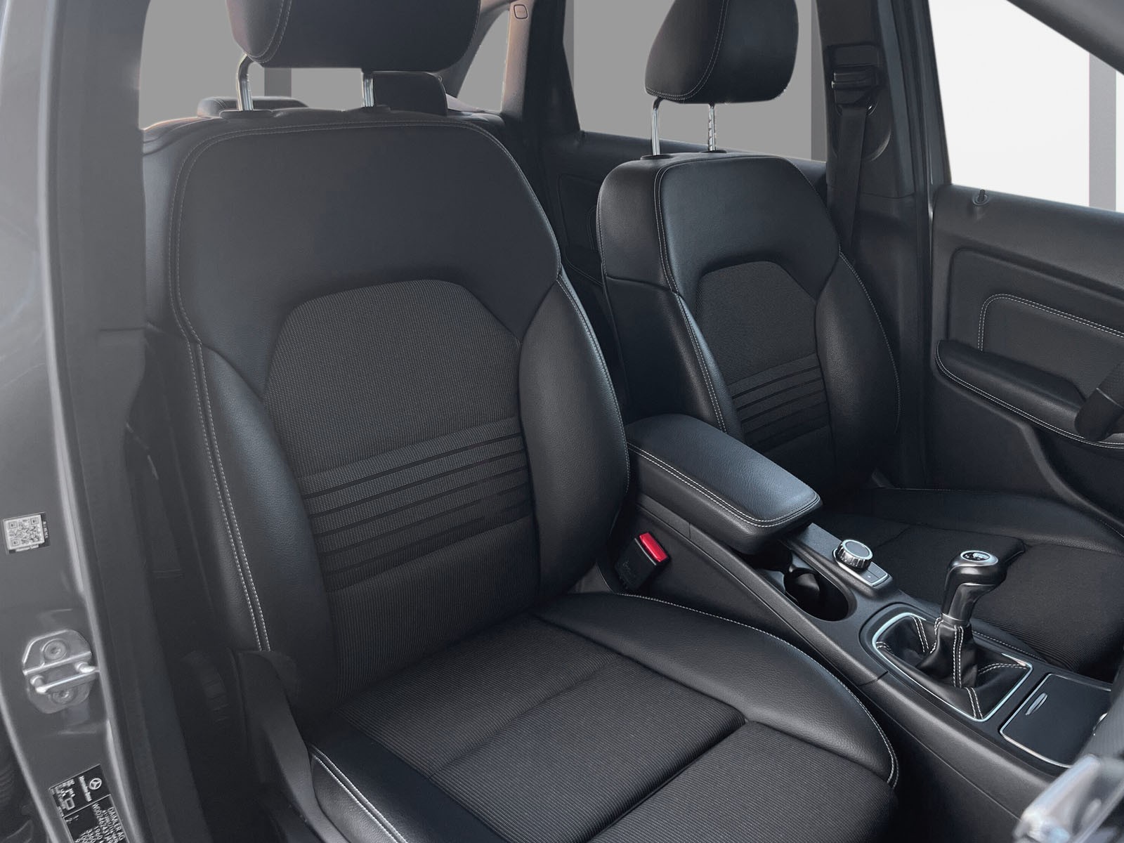 MERCEDES-BENZ Classe B W246 B 200 Style-image-11