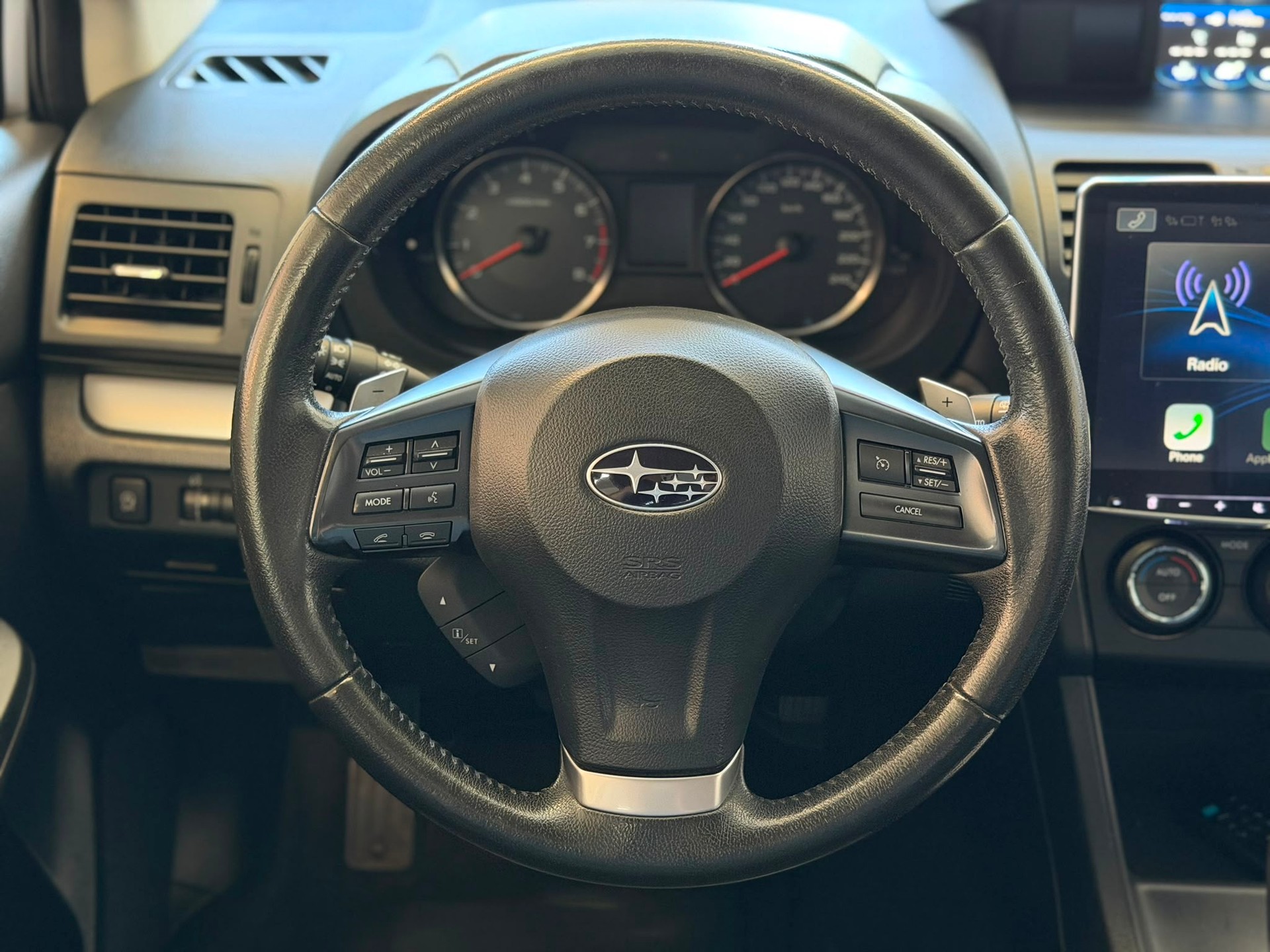 SUBARU XV 2.0 Swiss Two AWD CVT-image-8