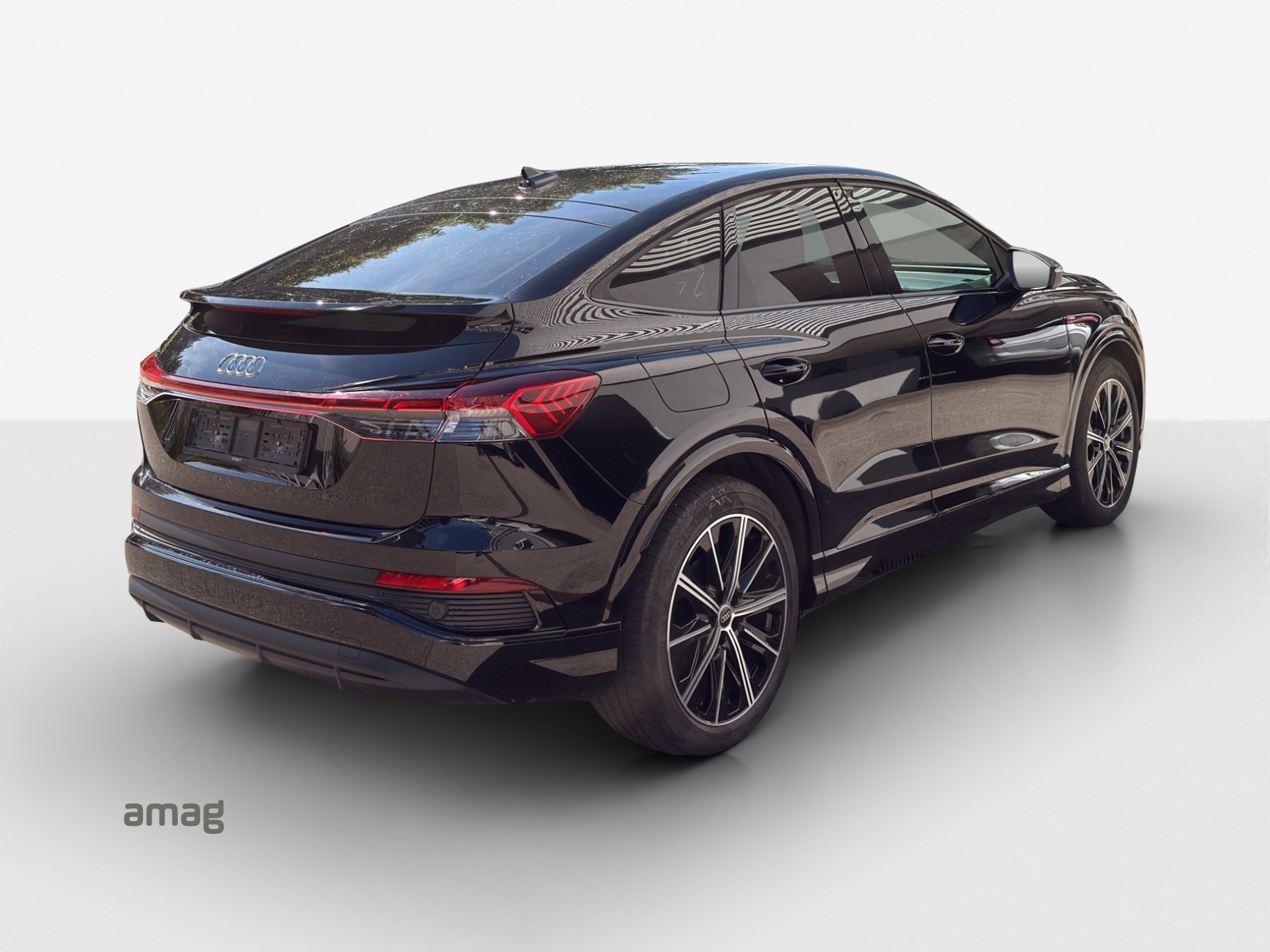 AUDI Q4 Sportback e-tron 35-image-4