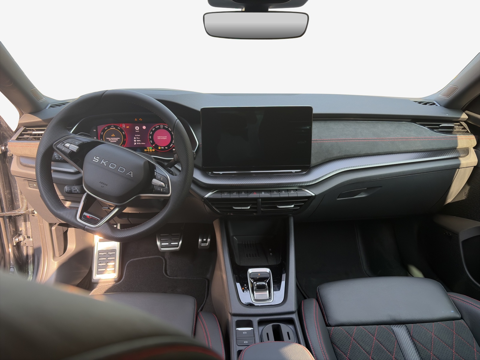SKODA Octavia Combi 2.0 TSI DSG RS 30 Years Edition-image-8