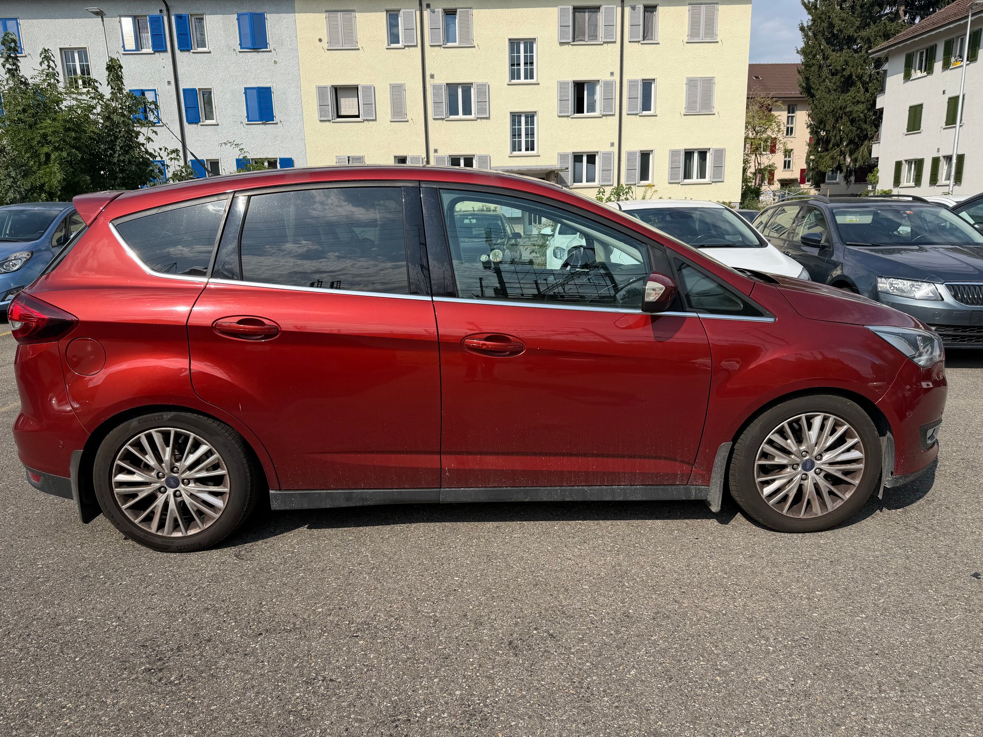 FORD C-Max 1.5 SCTi Trend-image-1