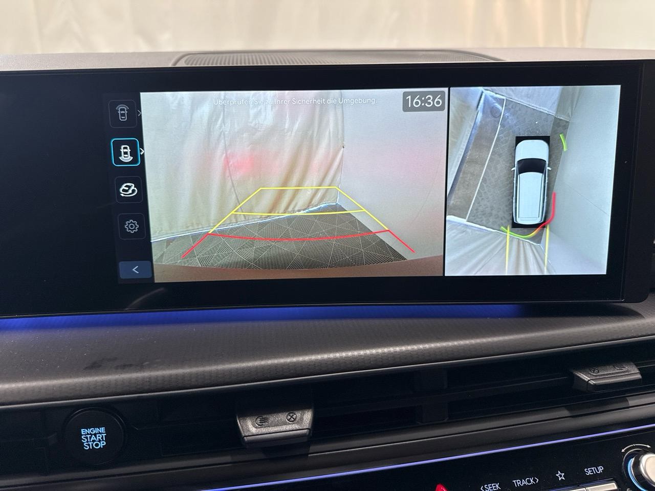 HYUNDAI Santa Fe 1.6 T-GDi PHEV Calligraphy 4WD Automatic-image-4