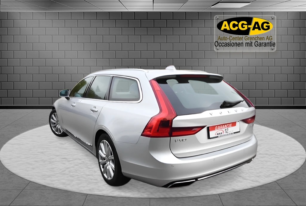 VOLVO V90 D4 AWD Inscription Geartronic ** Voll-Leder Ausstattung ** Gr-Navi mit RF-Kamera ** Frisch MFK *-image-3