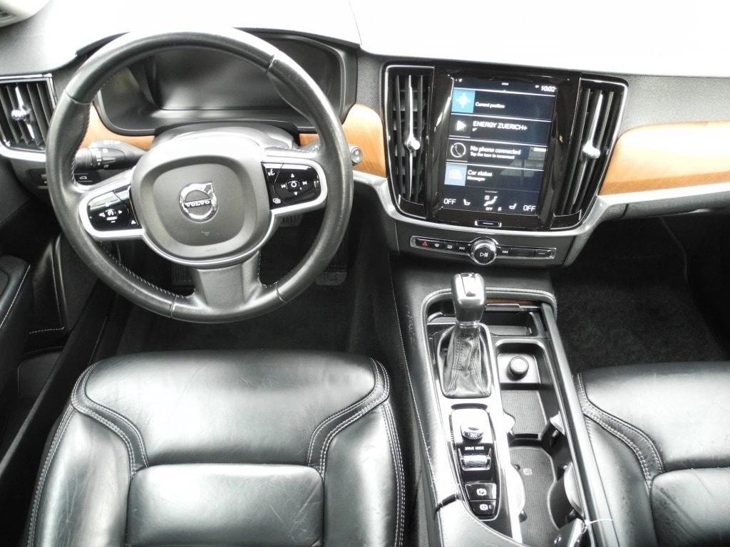 VOLVO V90 D4 AWD Inscription Geartronic ** Voll-Leder Ausstattung ** Gr-Navi mit RF-Kamera ** Frisch MFK *-image-10