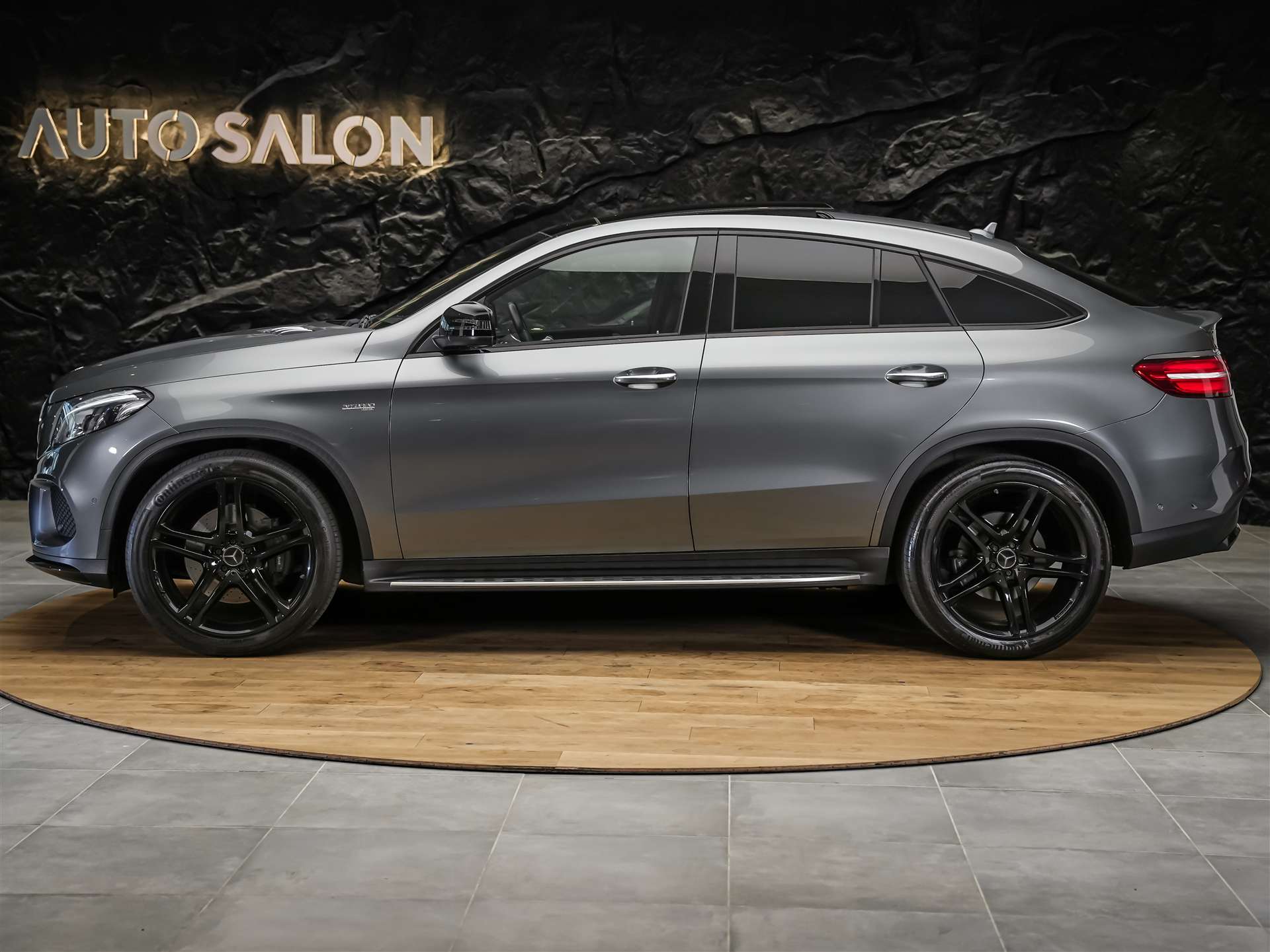 MERCEDES-BENZ GLE Coupé 43 AMG 4Matic 9G-Tronic *CH-Auto*Panorama*360° Kamera*Night Paket*-image-1