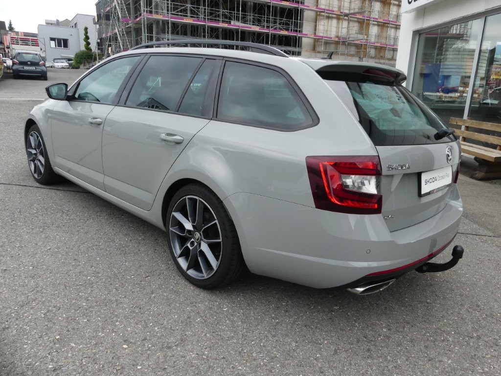 SKODA Octavia Combi 2.0 TDI RS Prag 4x4 DSG-image-1