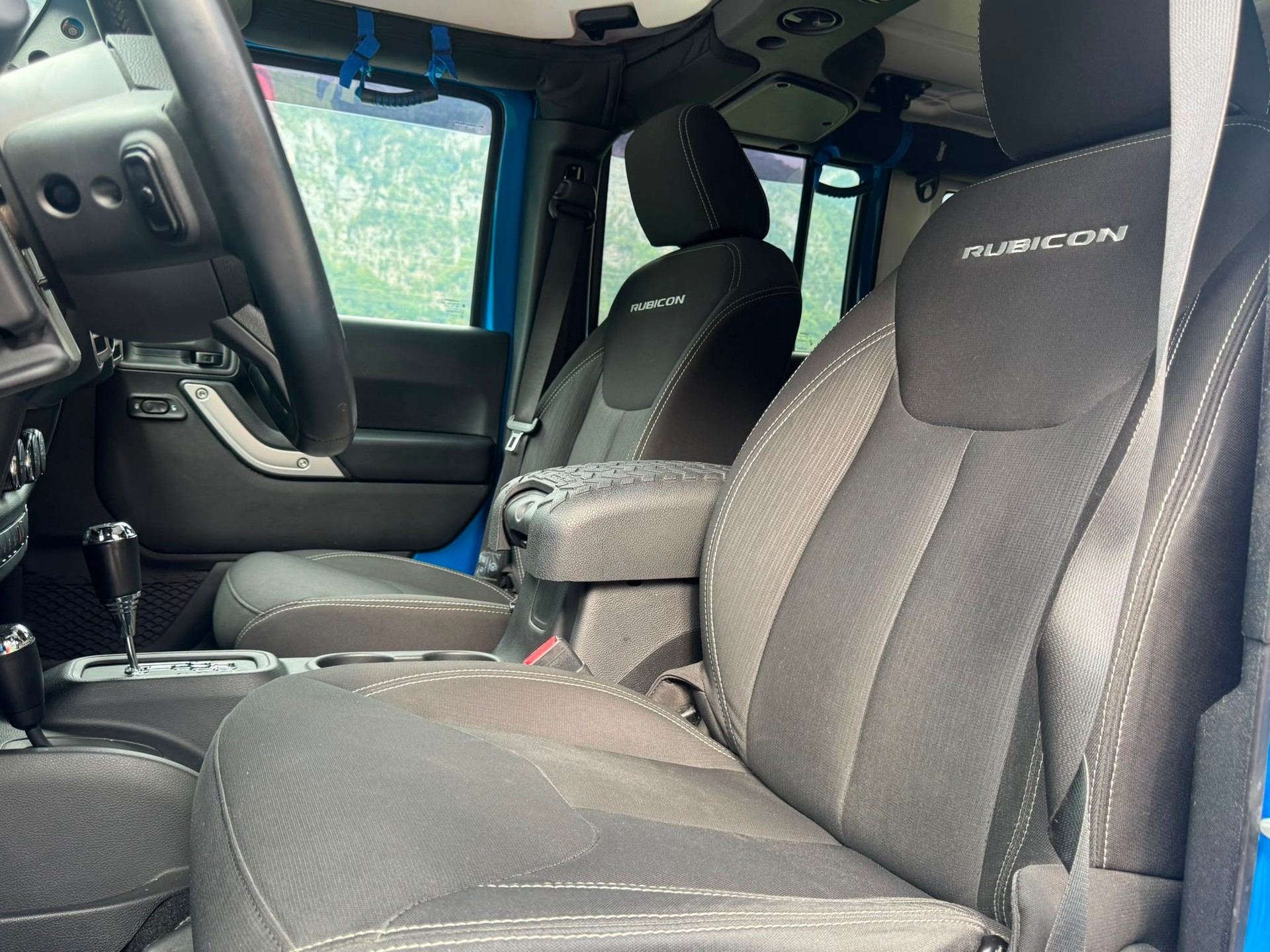 JEEP Wrangler 3.6 Unlimited Rubicon Automatic hardtop-image-14