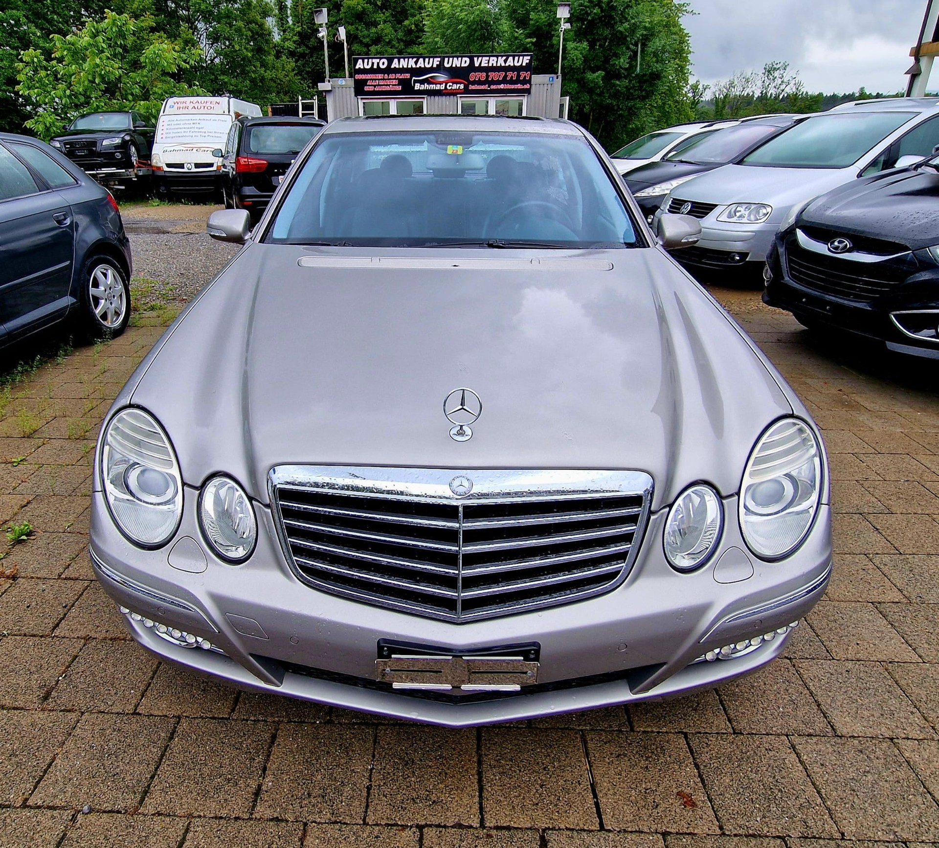 MERCEDES-BENZ E 350 Avantgarde 4Matic Automatic-image-0