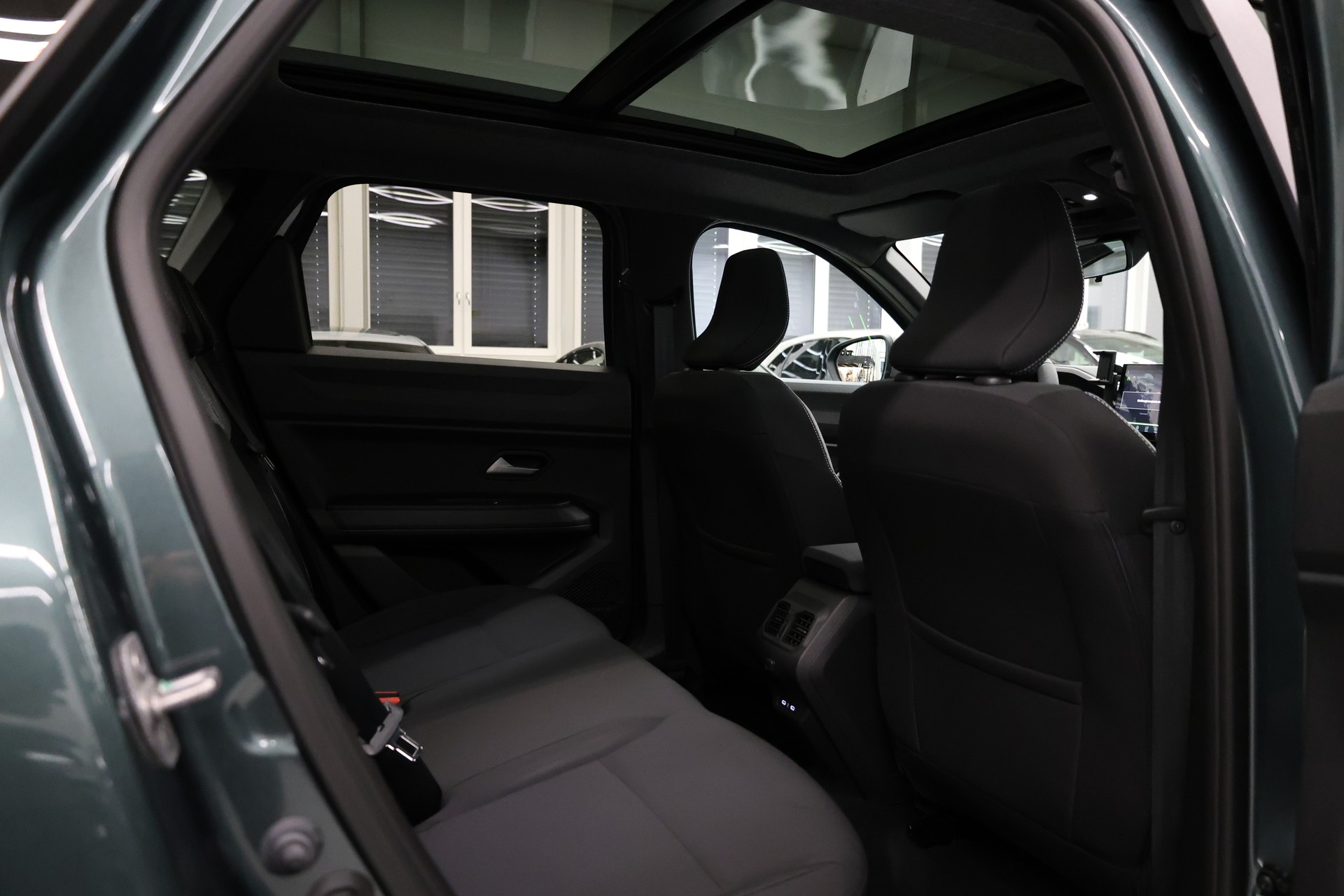 DACIA Bigster 1.8 Hybrid Journey-image-15