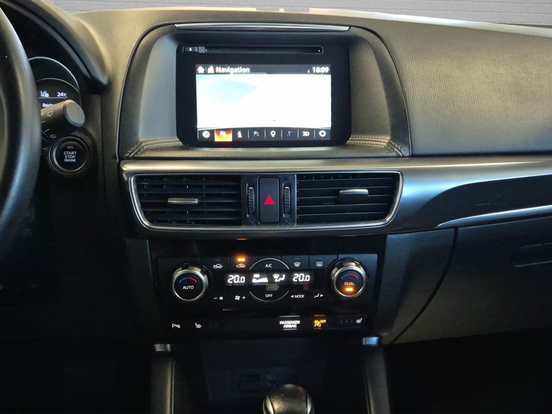MAZDA CX-5 2.5 Revolution AWD Skyactive-G Automatic-image-25