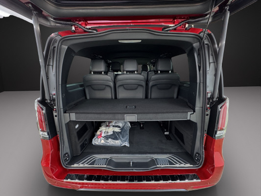 MERCEDES-BENZ V 300 d lang Exclus. 9G-T-image-12