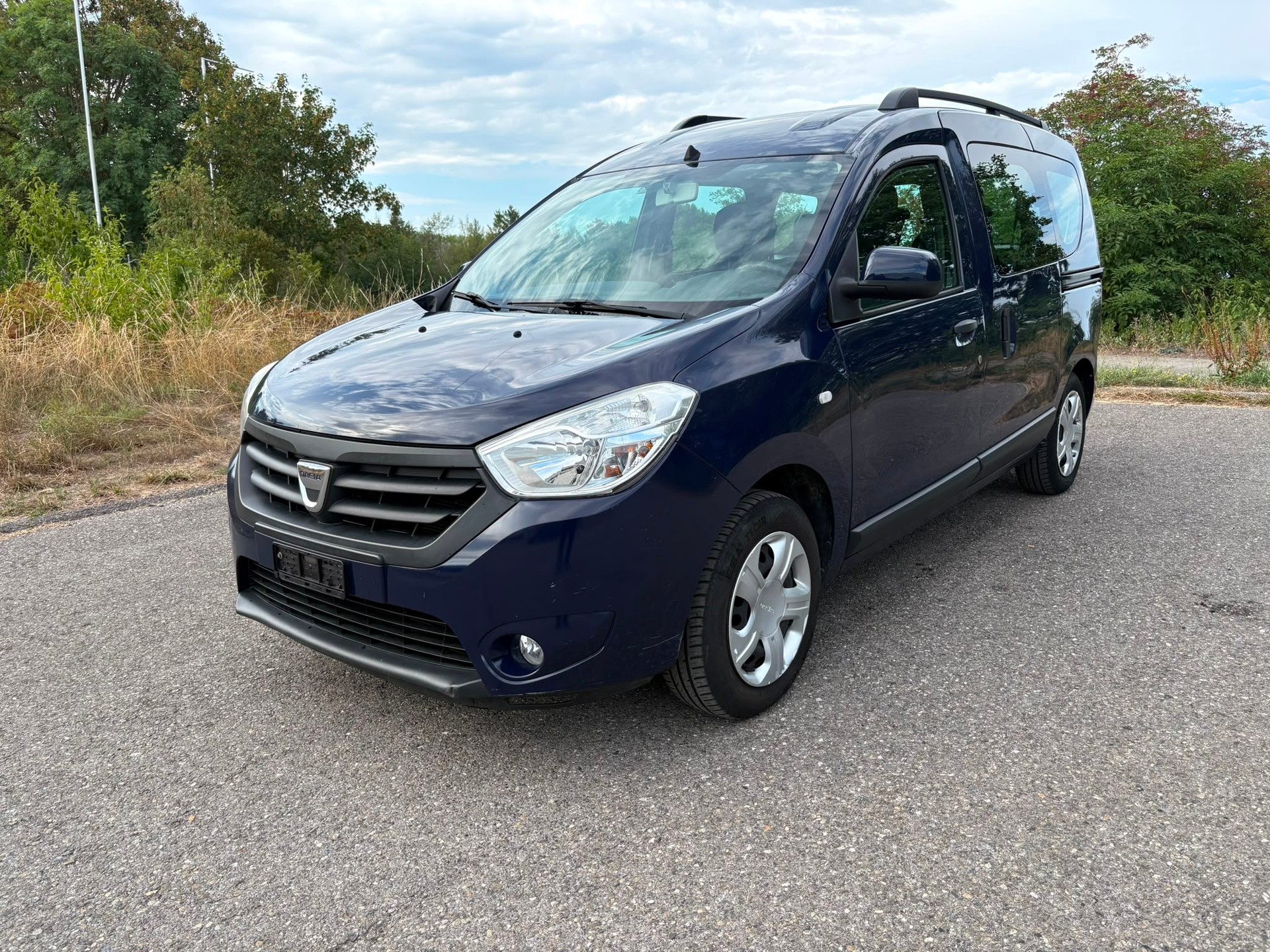 DACIA Dokker 1.2 T Lauréate-image-0