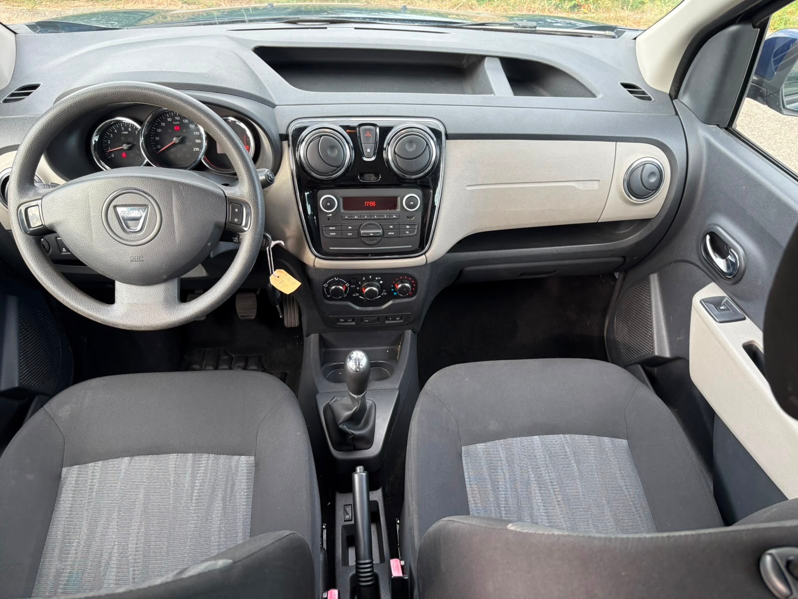 DACIA Dokker 1.2 T Lauréate-image-9