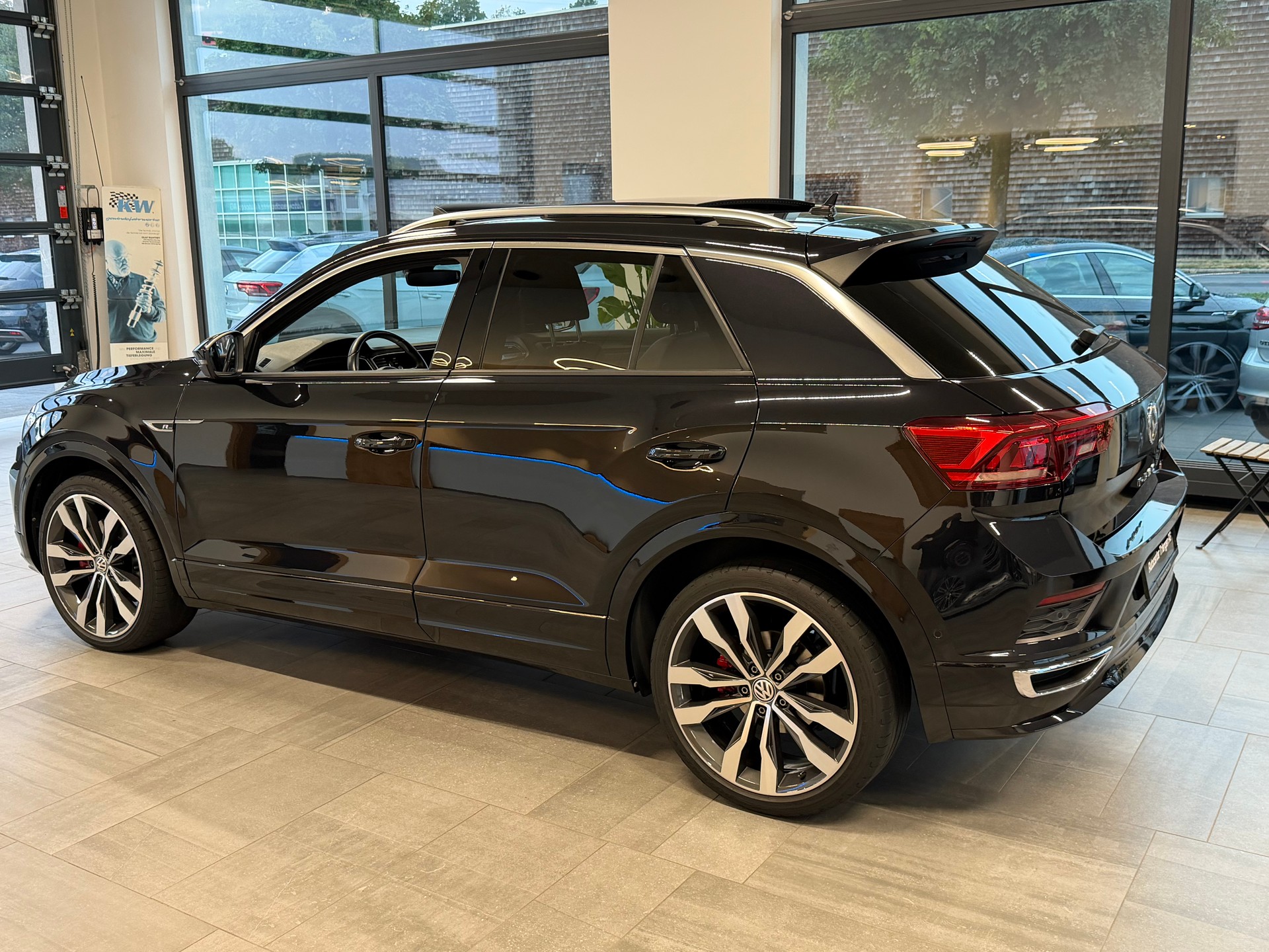 VW T-Roc 2.0 TSI Sport DSG 4Motion-image-9