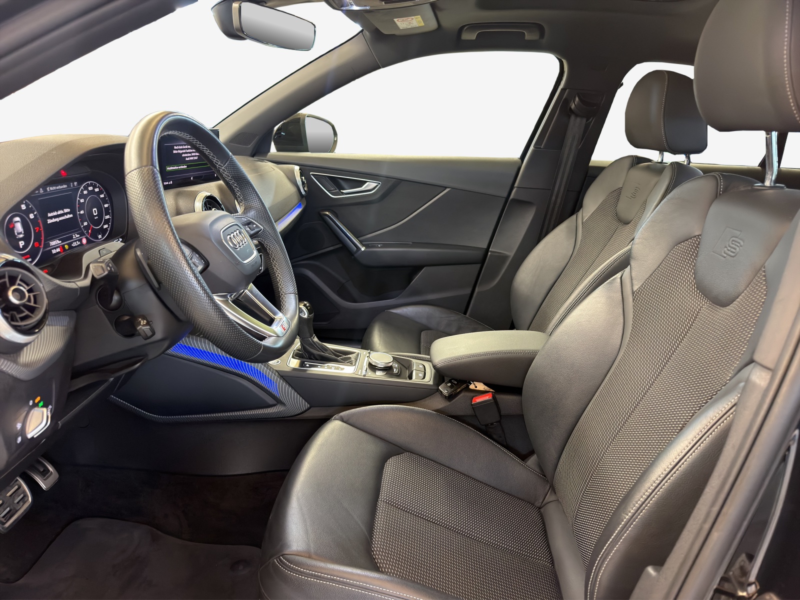 AUDI Q2 35 TFSI S line S-tronic-image-7