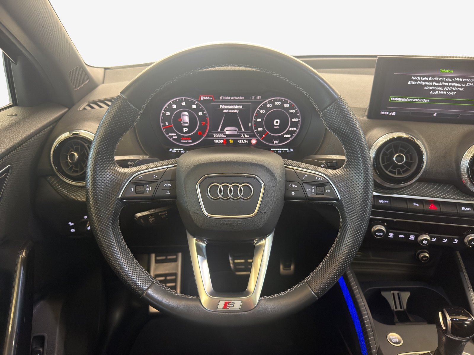 AUDI Q2 35 TFSI S line S-tronic-image-9