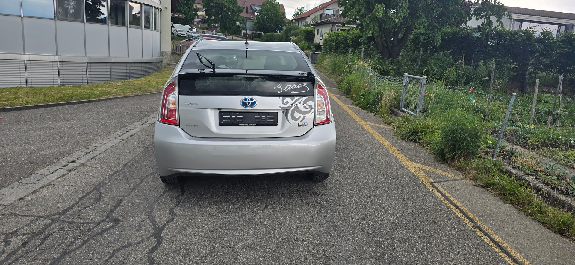 TOYOTA Prius 1.8 16V HSD Luna-image-5