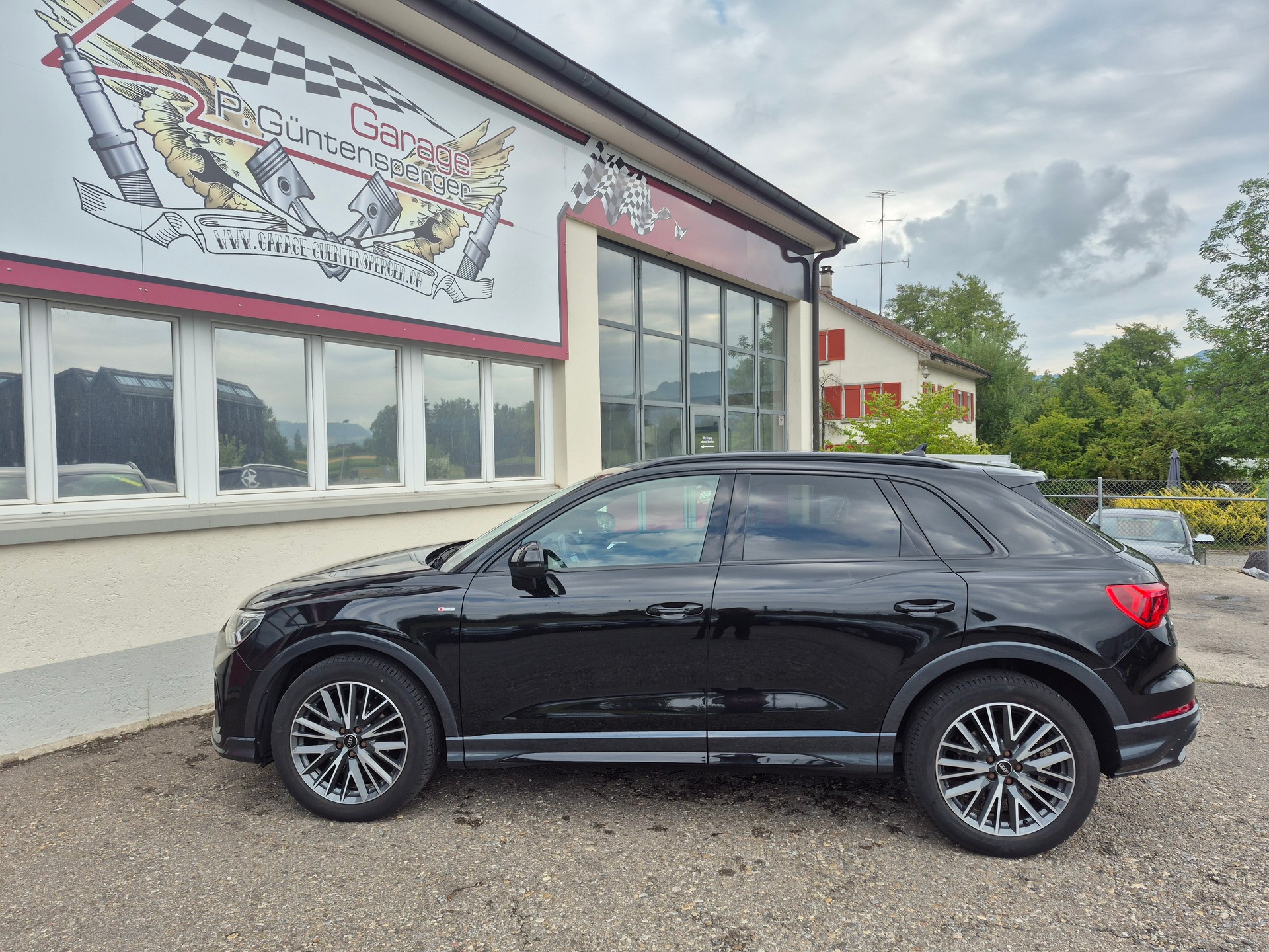 AUDI Q3 35 TFSI S line Attraction S-tronic-image-6